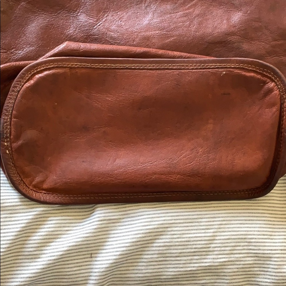Noonday Rustic Leather Tote - Picture 4 of 8